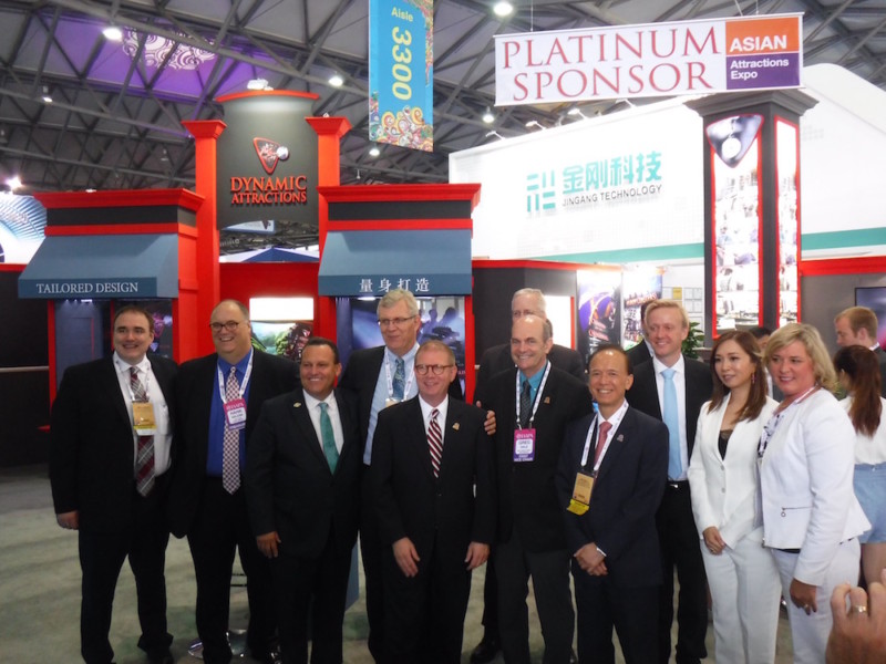 IAAPA leaders visit the booth of Expo Platinum Sponsor Dynamic Attractions